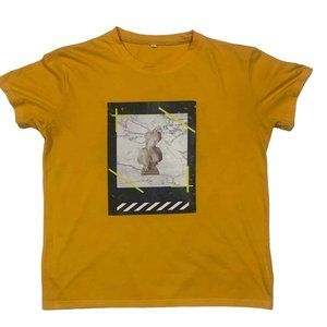 SHIEN Men Yellow Statue And Figure Graphic Tee Medium